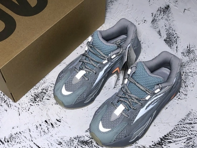 700 Yeezy Boost 'Inertia' V2 Adidas FW2549 1114